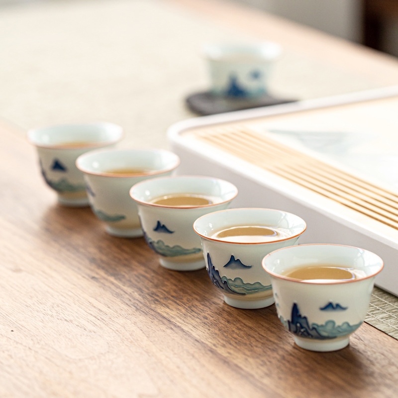 Pintados à mão Kung Fu Tea Cup - Celadon Ceramic Cup avaliação e preço