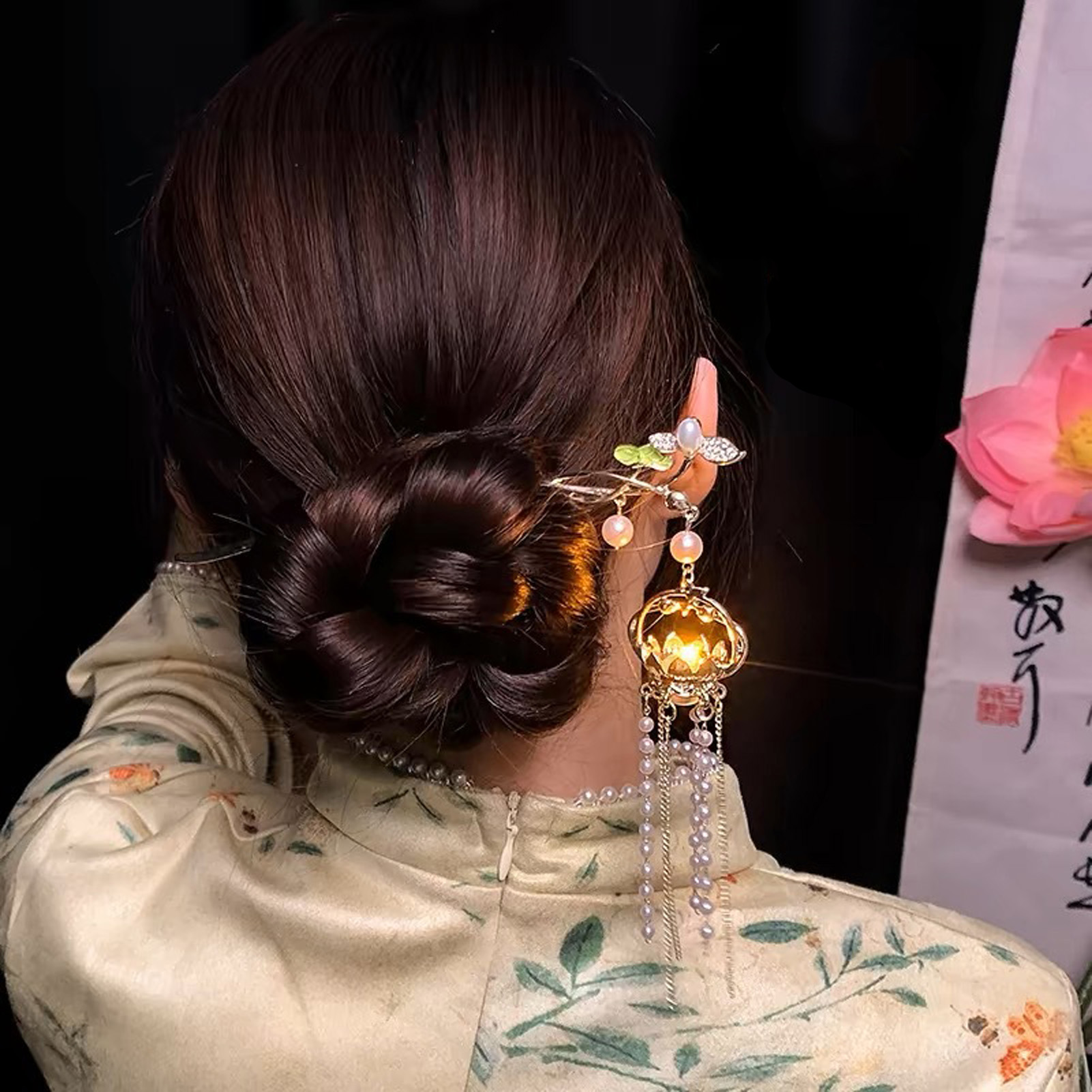 Grampo de Cabelo Luminoso com  - Hanbok Hair Pin avaliação e preço